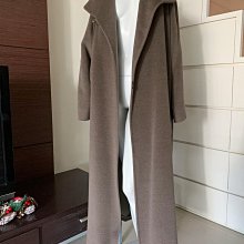 Max Mara 80%羊駝毛+小羊毛+狐狸毛+水貂毛 莫蘭迪淺奶茶色繫帶大衣 歷史價格詳細信息