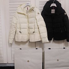 Moncler 白色 燙金 Logo 圓領T恤 全新正品 男裝 歐洲精品 歷史價格詳細信息