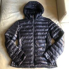 CK正品M號9成新-原價兩千多元-肩寬45胸寬46衣長66 歷史價格詳細信息