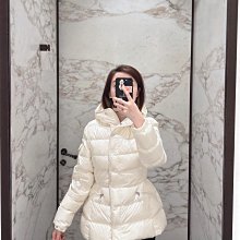 蒙口2024秋冬新款羽絨服。輕便不厚重，個性的拼色設計，清新有活力！男女同款系列！M-3XL 歷史價格詳細信息