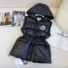 特 Moncler 菱格夾棉連帽 中長款外套 收腰  8/18 歷史價格詳細信息