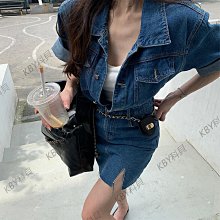 小巧黑色腰包，揹帶偏短，較適合女生 歷史價格詳細信息