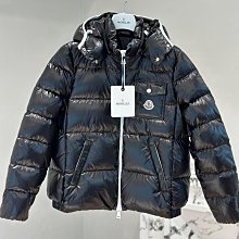 蒙口黑武士門襟浮雕面包服  碼數：1-2-3-4-5 歷史價格詳細信息