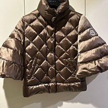 Moncler 正品羽絨外套 超值價7980 價格比較,價格查詢,歷史價格詳細信息