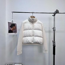 特 Moncler 菱格夾棉連帽 中長款外套 收腰  8/18 歷史價格詳細信息
