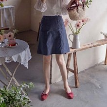 Bellee 正韓   輕薄遮住贅肉 腰鬆緊和前開衩排釦輕牛仔長裙   【0628-3】 歷史價格詳細信息