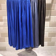 MICHEL KLEIN 米白色真皮斜背包 §可議價§ 歷史價格詳細信息