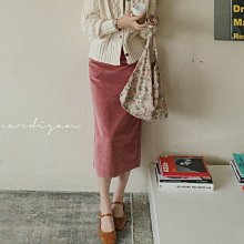 Bellee 正韓 裙子觸感乾爽，不黏皮膚，重量輕 鬆緊綁帶長裙 (2色) 【0812-13】 歷史價格詳細信息