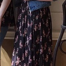 【0918專櫃女裝】2023春裝目錄款 超美滿版玫瑰花圖案長裙【粉色】 【特價出清】 歷史價格詳細信息