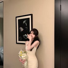 下殺-純欲風吊帶小背心女夏季2022新款網紗修身性感外穿內搭打底衫上衣 歷史價格詳細信息