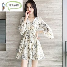 【潮派衣櫥】2023 新款樹皮紋+拉鍊法式赫本風褶皺拼接吊帶连衣裙 2023年新款女裝小眾設計別緻仙女中長裙 歷史價格詳細信息