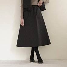 Bellee 正韓  腰鬆緊後開衩金扣牛仔長裙  (2色) S-XL【0927-8】 歷史價格詳細信息