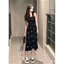 純欲碎花吊帶睡裙女2024年新薄款夏季可愛性感v領家居衣服帶胸墊 歷史價格詳細信息