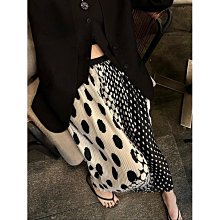 韓小妞~~點點 蝴蝶結+毛球  防塵塞  兩色 歷史價格詳細信息