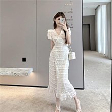 法式茶歇白色吊帶連衣裙子女夏季2024新款小個子字收腰小白長裙 歷史價格詳細信息