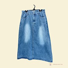 A/X專櫃品牌A/X舖白色鴨絨90%肩16長23胸18吋（櫃4紫232） 歷史價格詳細信息