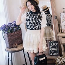 新品轉賣 故宮 雙魚陶瓷筆筒與名片座組 禮品禮盒包裝完整 教師節 父親節 禮物 歷史價格詳細信息