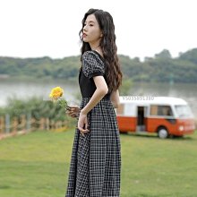 【熱賣精選】方領無痕內衣大胸顯小運動女無鋼圈胸罩薄紅色小胸聚攏文胸顯胸小 歷史價格詳細信息