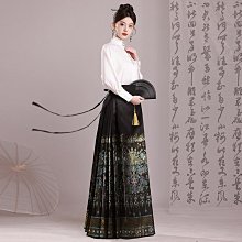 #婷婷百貨織帶BB刺繡 短袖T恤 + 短褲 韓版痞帥休閒運動兩件套 男生 套裝 歷史價格詳細信息