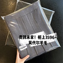 早川秋 小盤 閃吧唧 原畫吧唧 夾子 圓珠筆 set  可拆。如圖實拍。  閃吧唧，37/一個。  夾子，45，一個。有 歷史價格詳細信息
