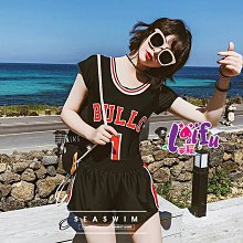 小黑來福泳衣，A115情侶泳衣世界好玩三件式泳游泳衣泳裝比基尼，單女生售價1100元 歷史價格詳細信息