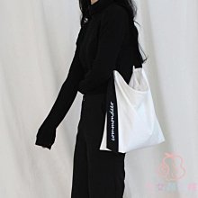 【熱賣】日系文藝潮款青年男士泳褲數字18拼色運動健身低腰性感平角遊泳褲 歷史價格詳細信息