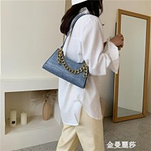 女包腋下包復古機車包2023新款高級感百搭斜跨女包輕奢格紋單肩包 歷史價格詳細信息