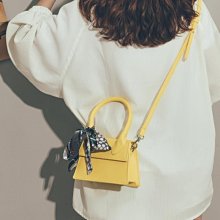 下殺 夏天擠壓噴霧水壺騎行自行車戶外健身運動大容量塑料杯子便攜水杯 歷史價格詳細信息