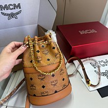 Connie代購#香魚子紋小牛皮雙肩包 慵懶隨性菱格紋小巧後背包15*20cm 歷史價格詳細信息