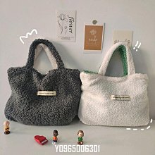 毛絨手提包kinbor毛絨手提包新款包包女毛絨可愛jk軟妹少女化妝包手拎包-包沒煩惱 歷史價格詳細信息