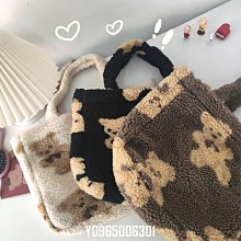 仿羊羔毛女抽繩束口水桶包毛毛布包單肩斜跨挎包 收納袋手機鑰匙包 毛絨包 毛絨水桶包 單肩斜跨包 抽繩包 手機包 流行 精品 歷史價格詳細信息