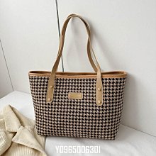 2024新上架秋冬新款時尚毛毛包 UGG郵差包羊羔毛絨包小方包單肩斜挎女包 熱銷 明星大牌同款包包 歷史價格詳細信息