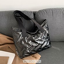 2024韓版包包 網紅 ins 肩背包包 小眾 新款 大容量 高級 女 斜挎包包 洋氣包包 潮 百搭包包 小包包 手機包-李李 韓國女裝 歷史價格詳細信息