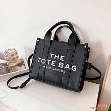 2022韓版新款女簡約時尚民族風真皮刺繡花單肩斜挎小圓包包百搭潮~特價 歷史價格詳細信息