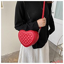 【Tina 包包】 洋氣小眾素色小包包女 簡約時尚皮革斜背包 高顏值腋下包 百搭多隔層斜背包-悅享樂購滿599免運 歷史價格詳細信息