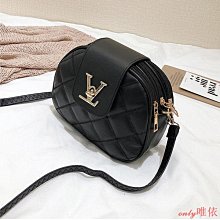 包包女 側背包 小方包 時尚百搭可愛毛毛絨單肩斜挎小包包女2024新款網紅學生鏈條潮韓版-潮流前線 歷史價格詳細信息