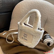 冬季小眾設計斜挎大包女菱格鏈條半月包手提水桶包-西可小鋪❤️ 歷史價格詳細信息