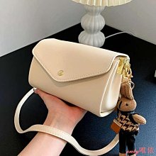 今年流行復古小包包20222秋冬季新款女斜挎包小眾設計獨特圓筒包 歷史價格詳細信息