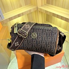 流行網紅印花百搭休閒腋下包 小眾設計大容量大包包 高級質感氣質女士托特包 韓版時尚女生單肩包 卡通上課簡約托特包 歷史價格詳細信息