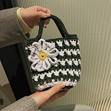 春夏新款簡約時尚織帶麥稈草平頂帽女士戶外沙灘旅遊遮陽防曬草帽 歷史價格詳細信息