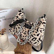 爆款包包女網紅小熊印花單肩水桶包百搭斜挎包 流行 精品 歷史價格詳細信息