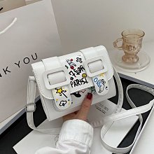 韓國流行新款 螢光撞色三角幾何圖案個性平沿嘻哈帽 鴨舌帽 棒球帽 K116 歷史價格詳細信息