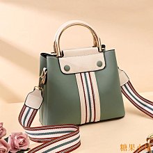 ✨大容量 單肩 百搭 女斜背 2024包包新款 時尚 女士 洋氣包 女高級小方包 單肩 刺繡斜挎包-悅享樂購滿599免運 歷史價格詳細信息