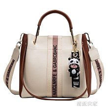 【春夏上新】森系不對稱蝴蝶滴油琺琅無耳洞樹脂耳夾耳環耳環 歷史價格詳細信息