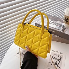 簡約通勤包包女春季新款時尚韓版單肩包休閑通勤斜挎托特女包 歷史價格詳細信息