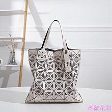 日本包包  同款抽繩包 夏季 百搭束口水桶 包菱格 單肩斜背包包-時尚箱包 歷史價格詳細信息