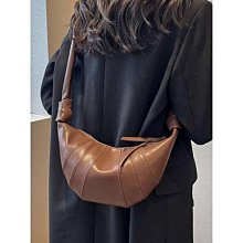 熱門女包 法式小眾設計包包女2024新款潮時尚褶皺蝴蝶結斜挎包高顏值手提包-滿599免運 歷史價格詳細信息