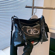 簡約百搭腋下褶皺質感包包女2023新款秋冬時尚託特包大容量單肩包 歷史價格詳細信息