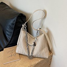 包包女2023夏季新款大容量褶皺通勤雙肩包女高級感單肩斜挎包 歷史價格詳細信息