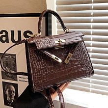 2023新款ins純色簡約小方包女三合一包潮酷帥復古黑色單肩斜挎男 歷史價格詳細信息